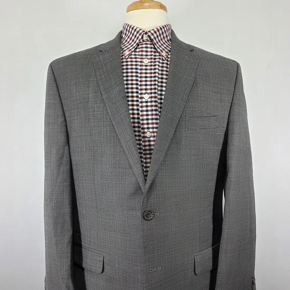 Chaps Men's‎ Sport Coat Blazer Two Button Gray Heather Sharkskin Wool 46R